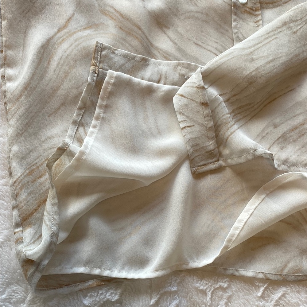 Calvin Klein Cream and White Button Down Blouse with Mandarin Collar top Size M - Picture 5 of 7